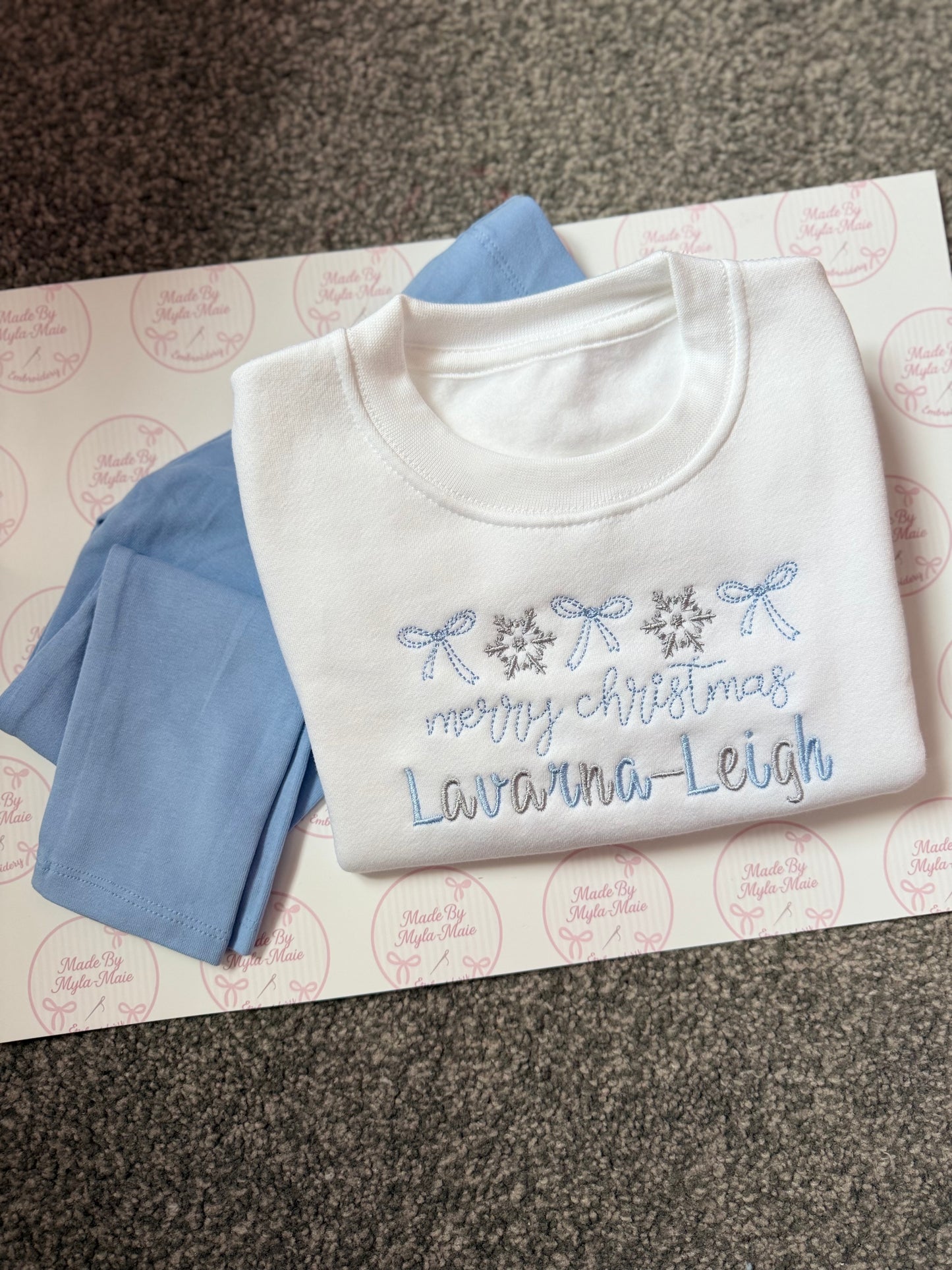 Baby Blue Leggings & White Sweatshirt