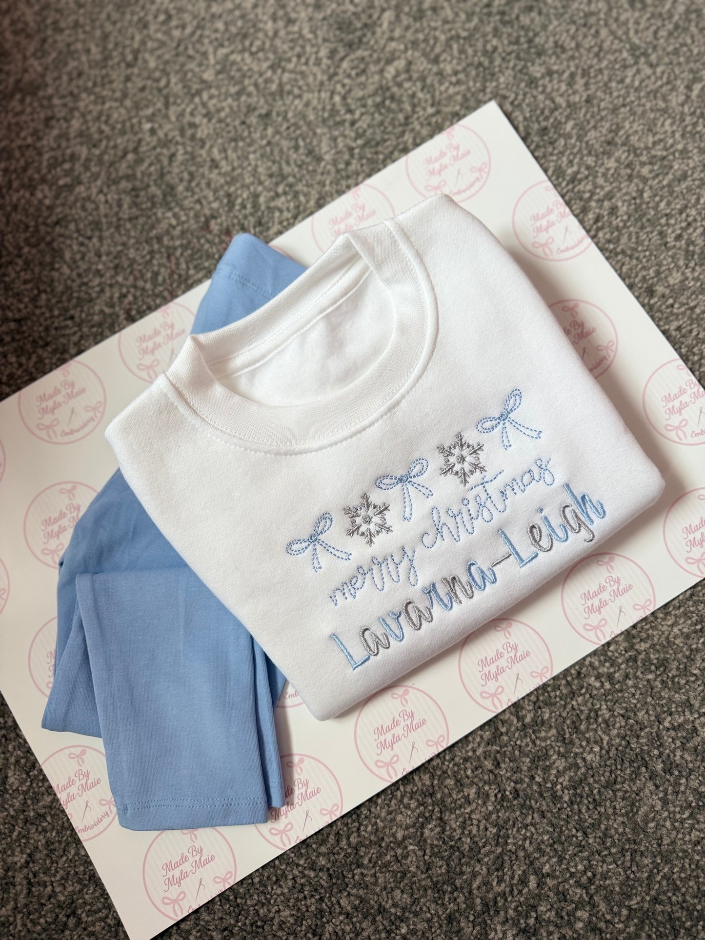 Baby Blue Leggings & White Sweatshirt